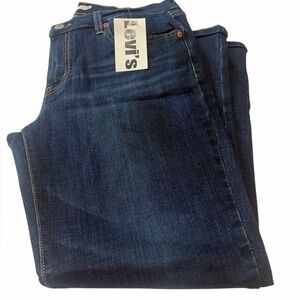 Women’s Levi Boyfriend 30x26 Stretch Straight Dark Blue Jeans NWOT